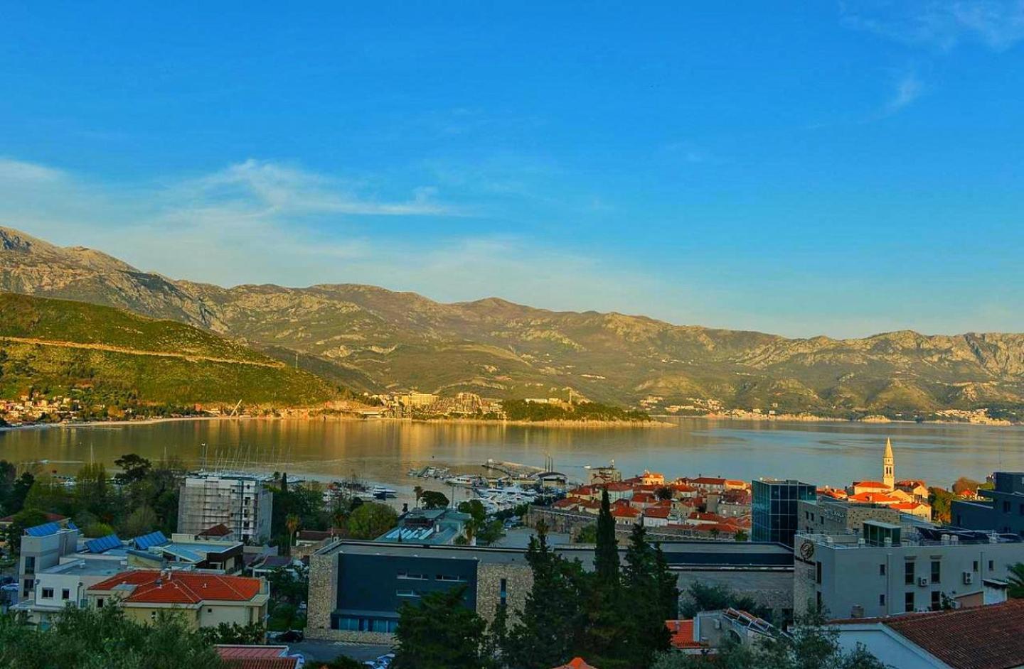 Apartmani Cupic Budva Eksteriør billede